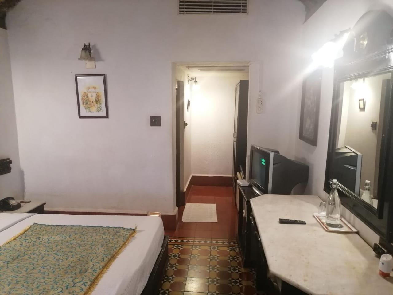 Indeco Hotels Swamimalai Kumbakonam Εξωτερικό φωτογραφία